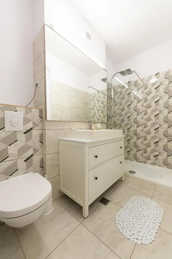Eva - Bright Apt With Balcony Near Veranda Mall Bukarest