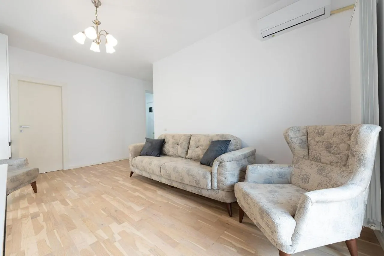 Lägenhet Eva - Bright Apt With Balcony Near Veranda Mall Bukarest Rumänien